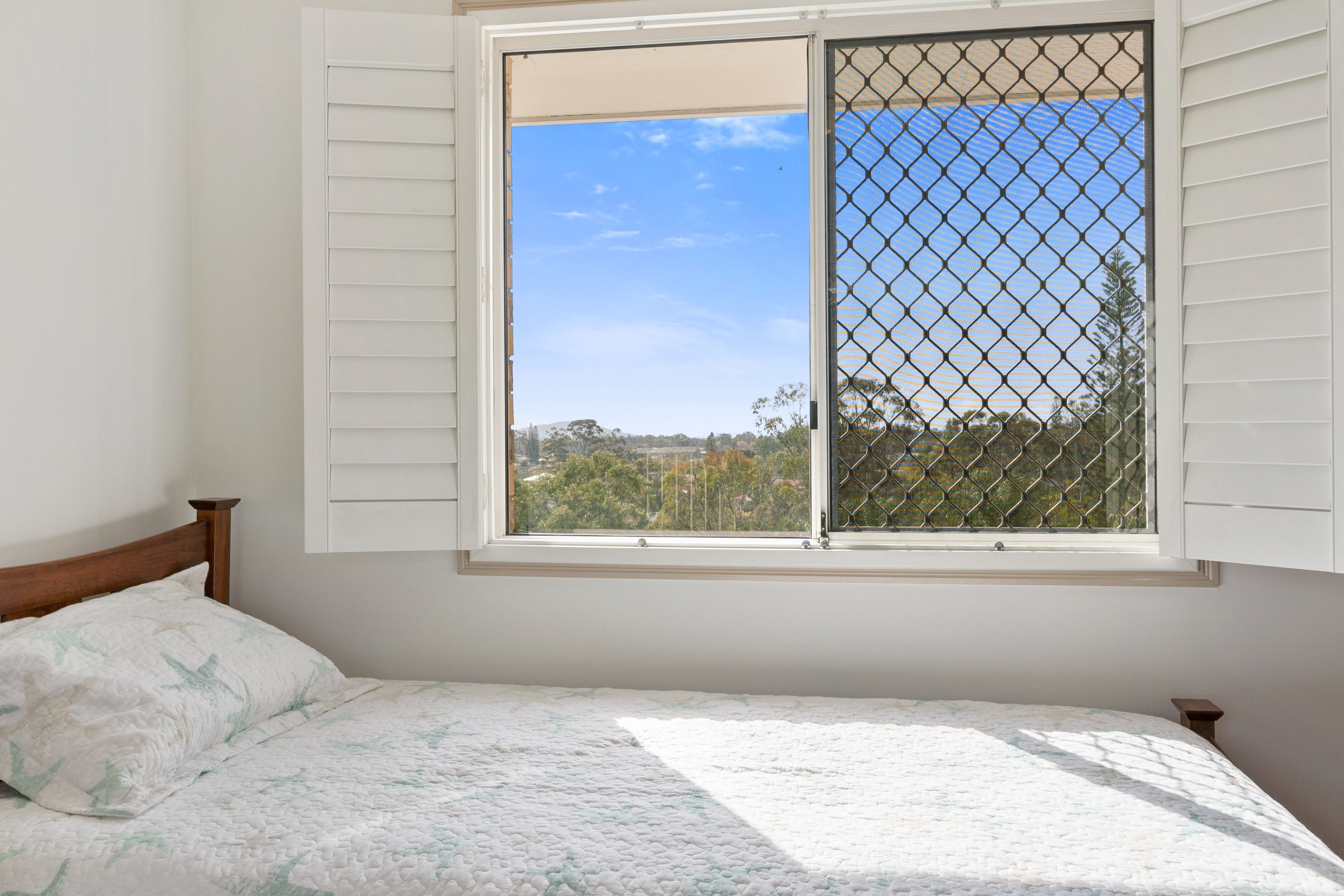 Stunning Multi level home in Rochedale South