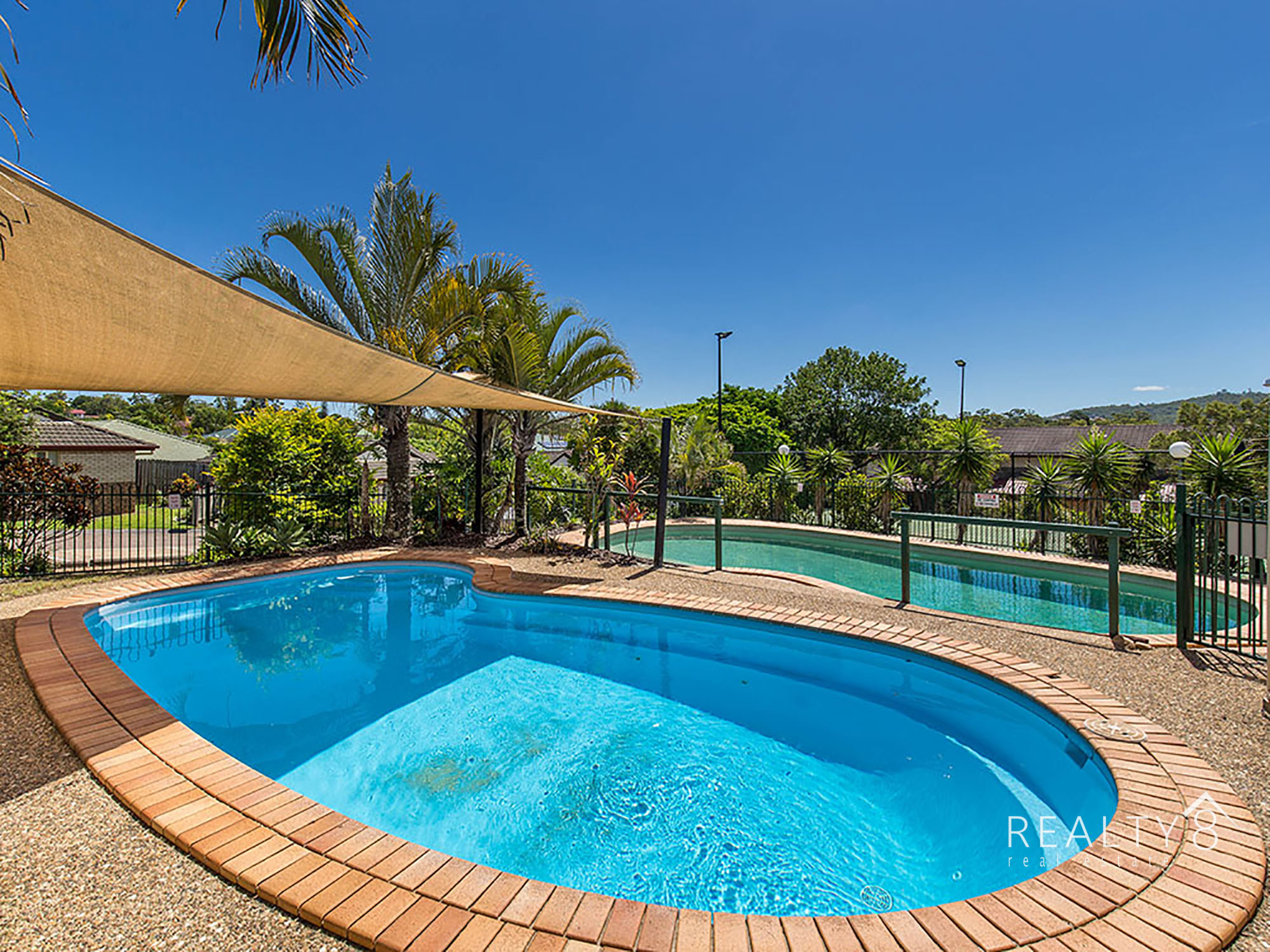 Superb Low Set Villa - Mansfield State High Catchment
