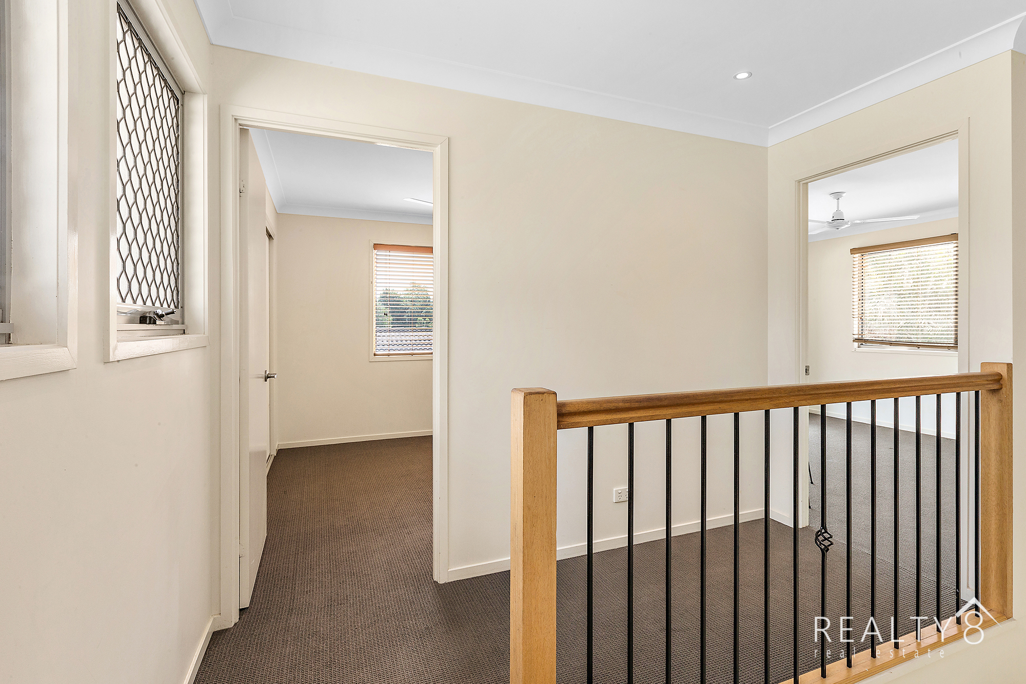 Modern 2 Storey Home in Quiet Street - Close to Esplanade