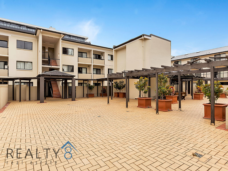 Stylish Apartment in the Heart of Spring Hill
