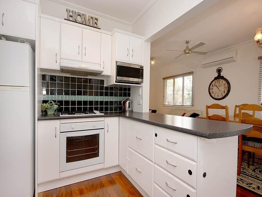 Gorgeous 3 bedroom home - polished timber floors throughout