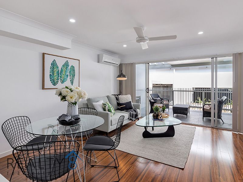 Executive Style Living - in the heart of Cannon Hill