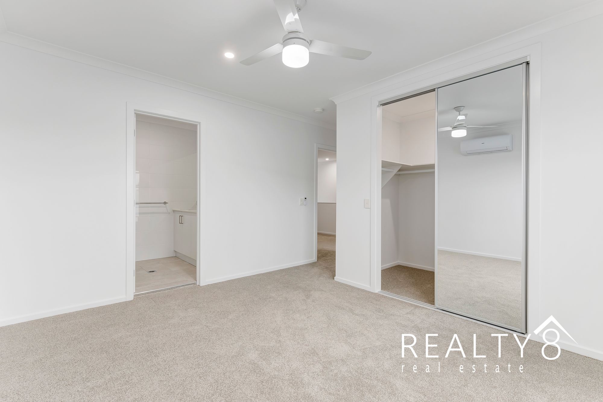 Modern Comfort and Convenient Living in Rochedale - Mansfield State High Catchment
