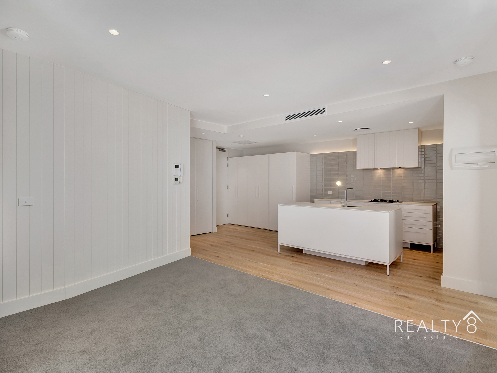Executive Apartment in West End