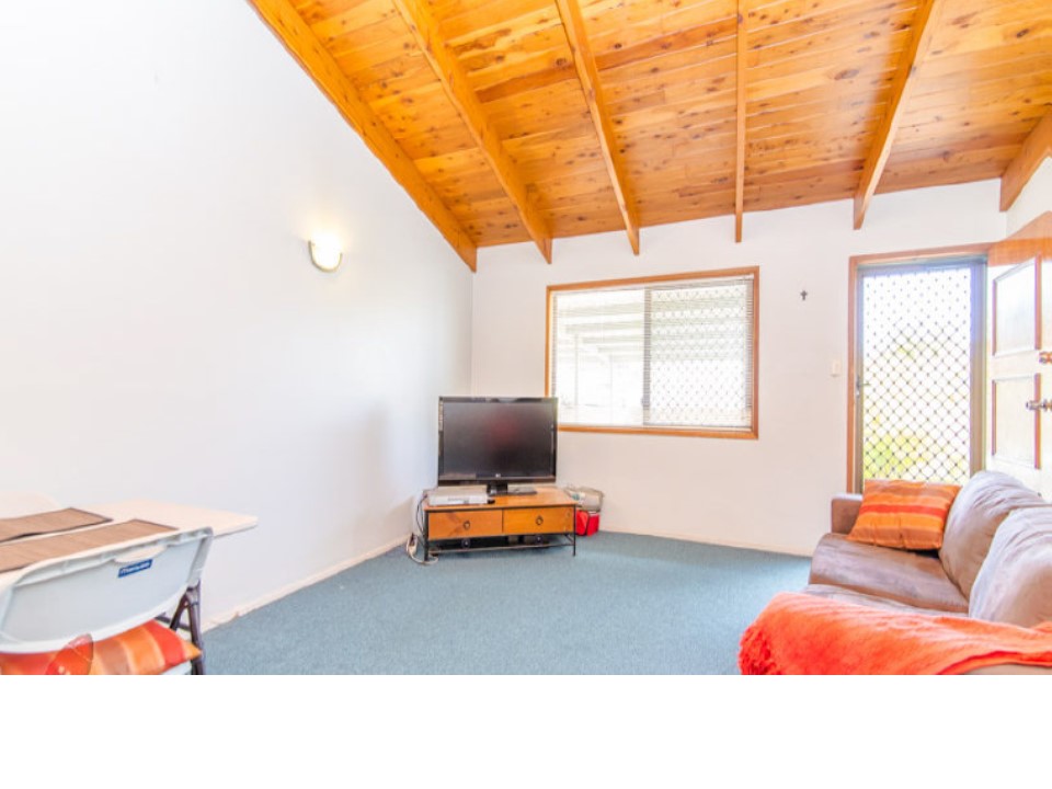 Neat & Cosy Home in Convenient Rochedale South Location
