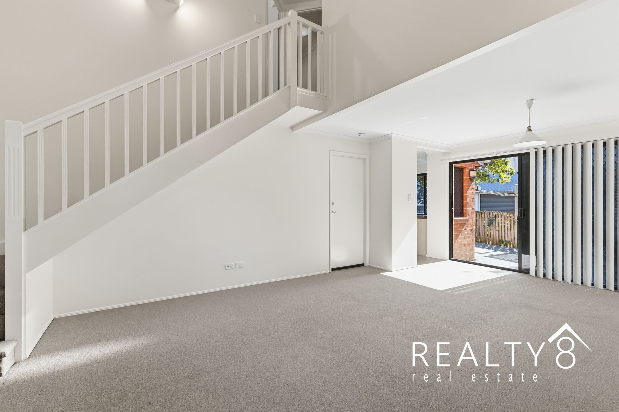 Spacious 2 bedroom Townhouse
