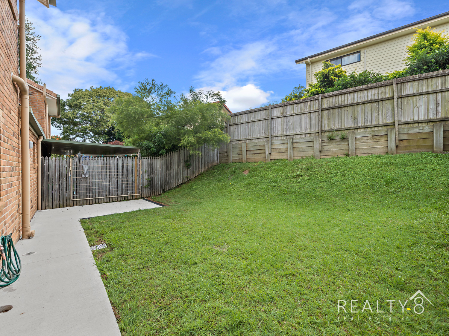 Spacious Renovated Townhouse