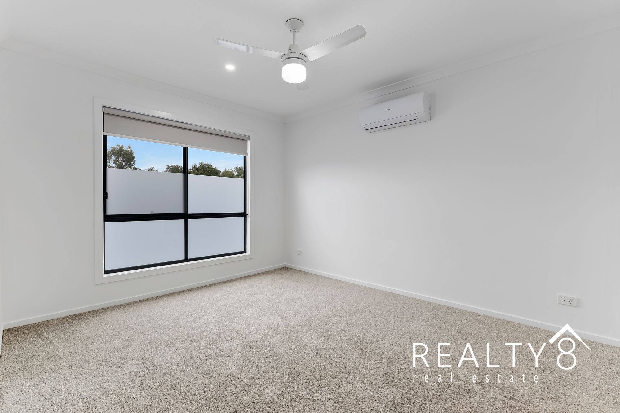 Modern Comfort and Convenient Living in Rochedale - Mansfield State High Catchment