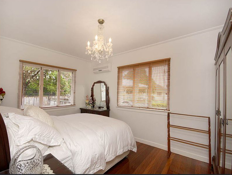 Gorgeous 3 bedroom home - polished timber floors throughout
