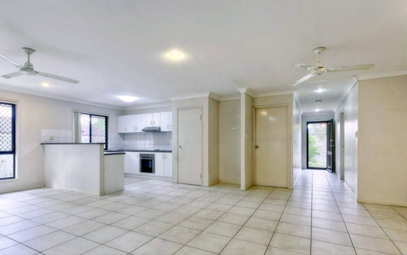 Modern 4-Bedroom Rental in Durack