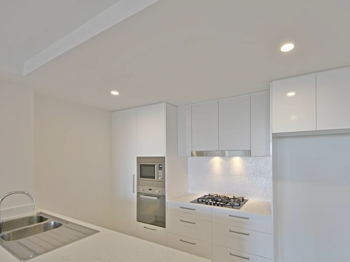 Modern 2 bedroom Executive Apartment - Upper Mount Gravatt