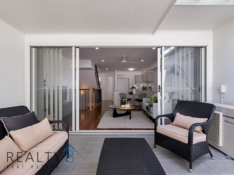 Executive Style Living - in the heart of Cannon Hill
