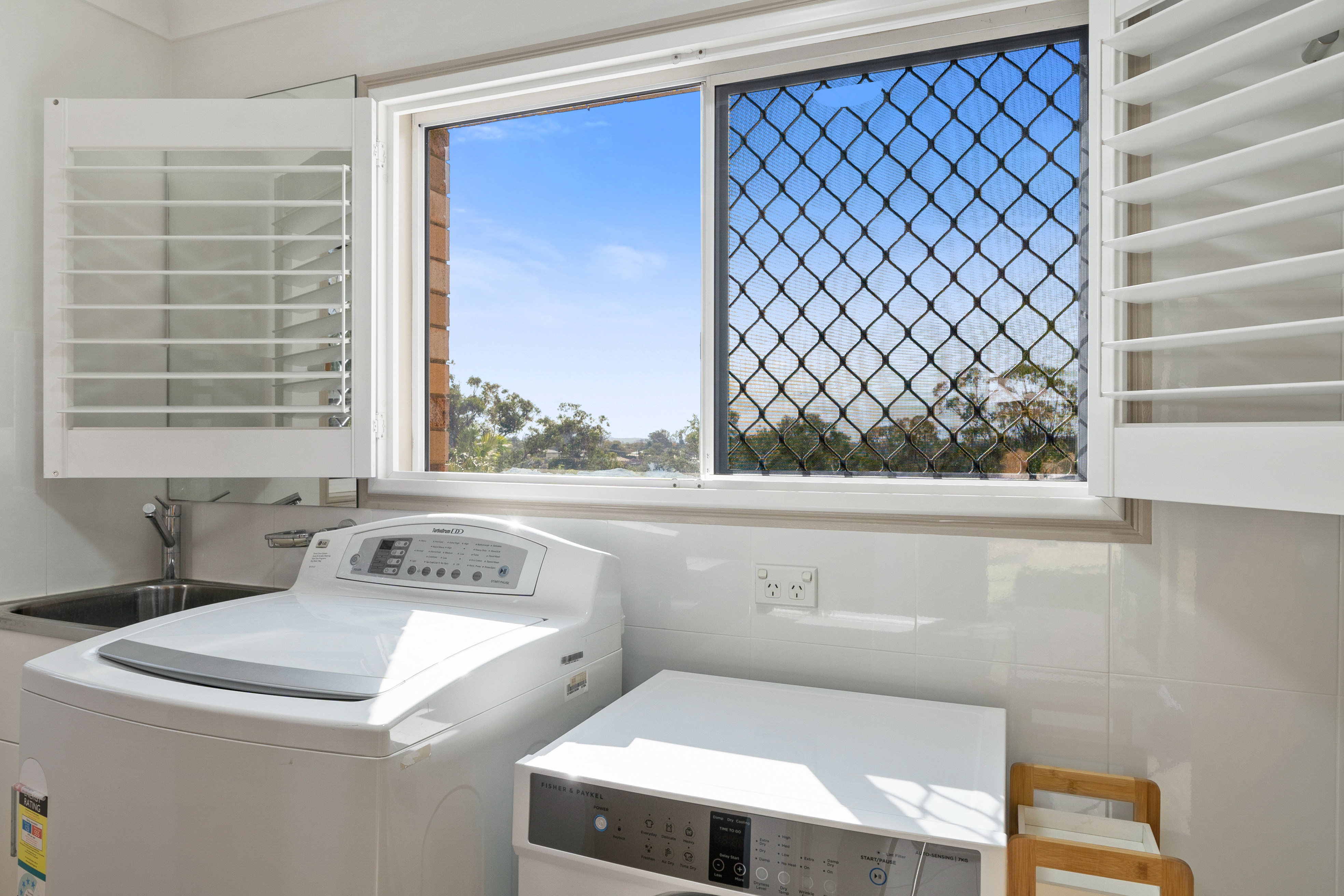 Stunning Multi level home in Rochedale South