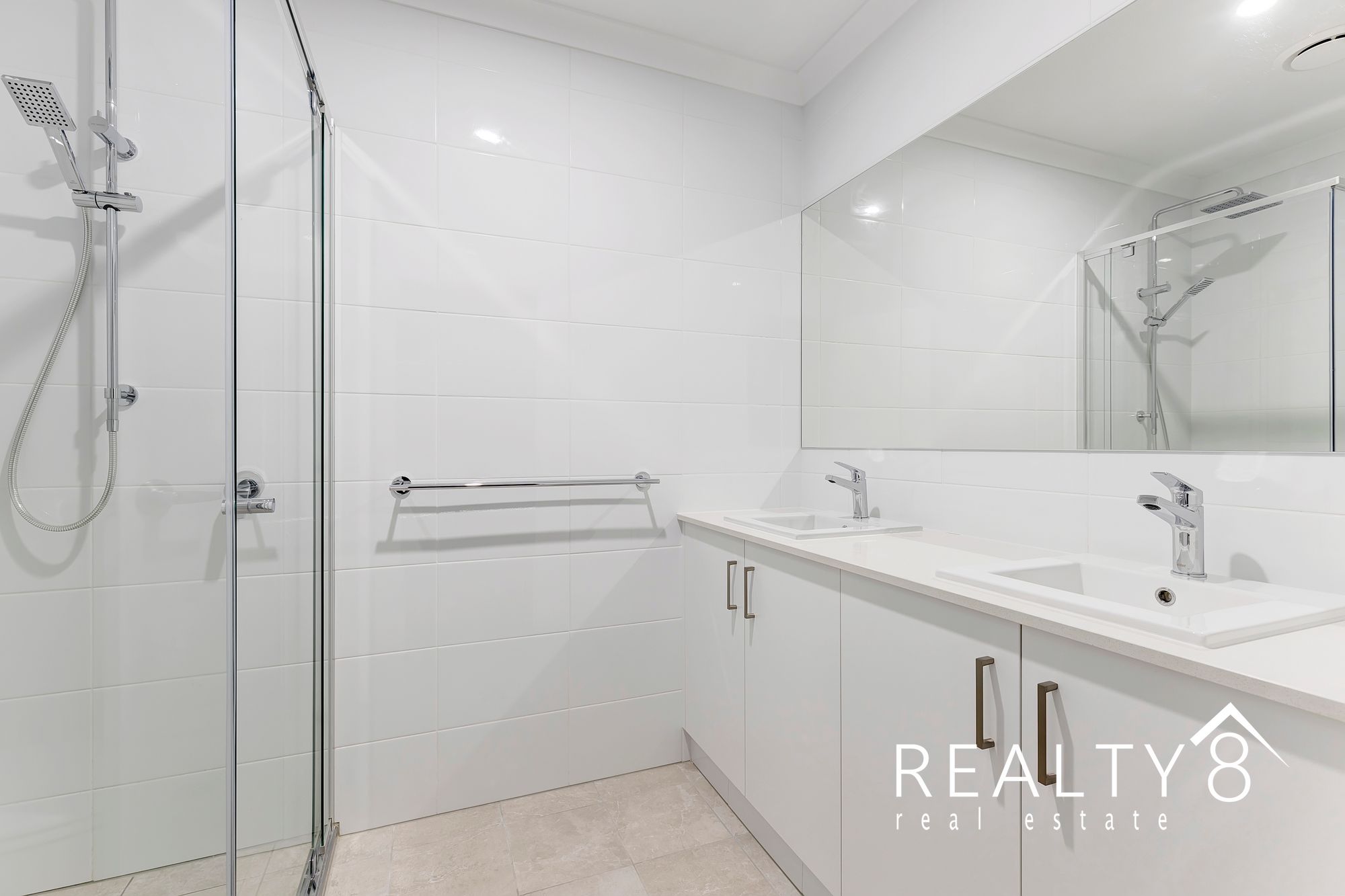Modern Comfort and Convenient Living in Rochedale - Mansfield State High Catchment