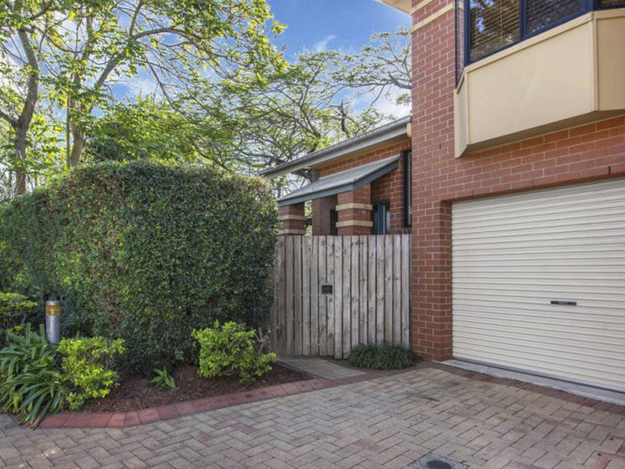 Spacious 2 bedroom Townhouse