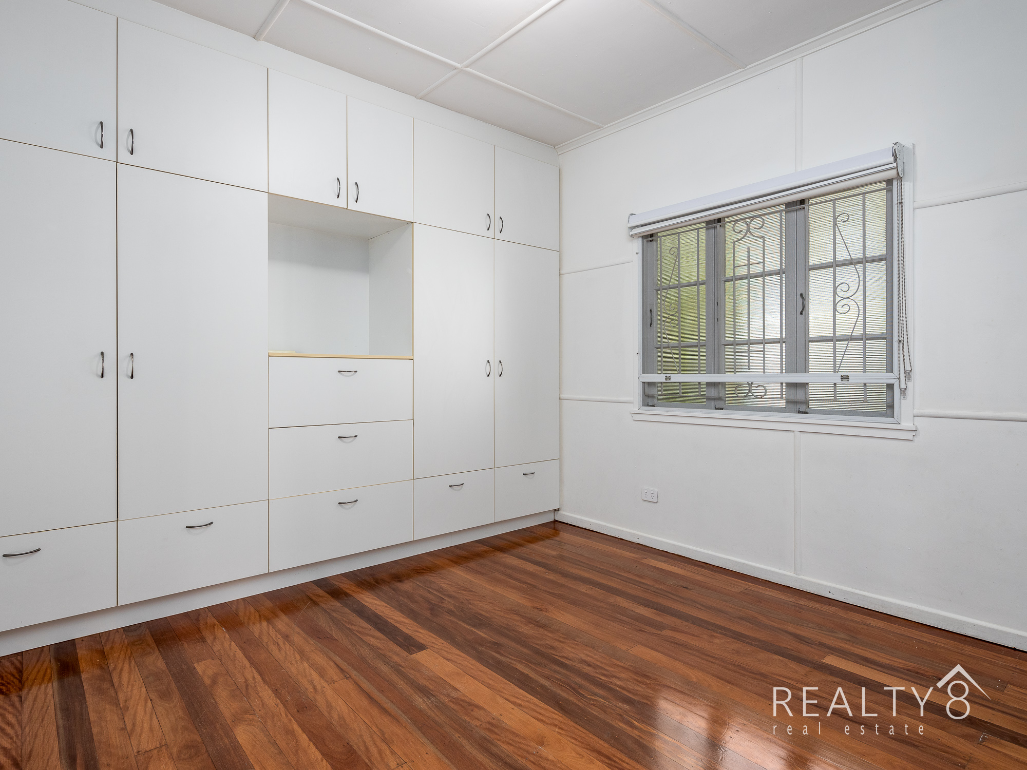 Renovated 3 bedroom home - large yard