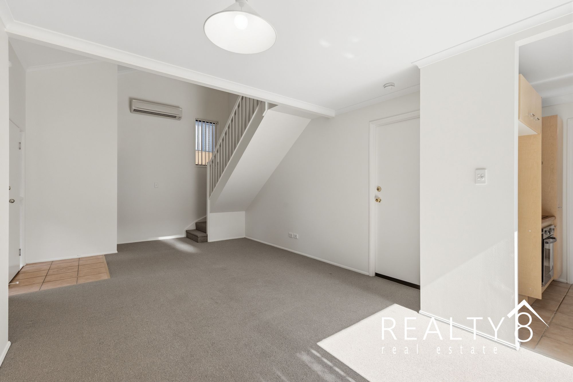 Spacious 2 bedroom Townhouse