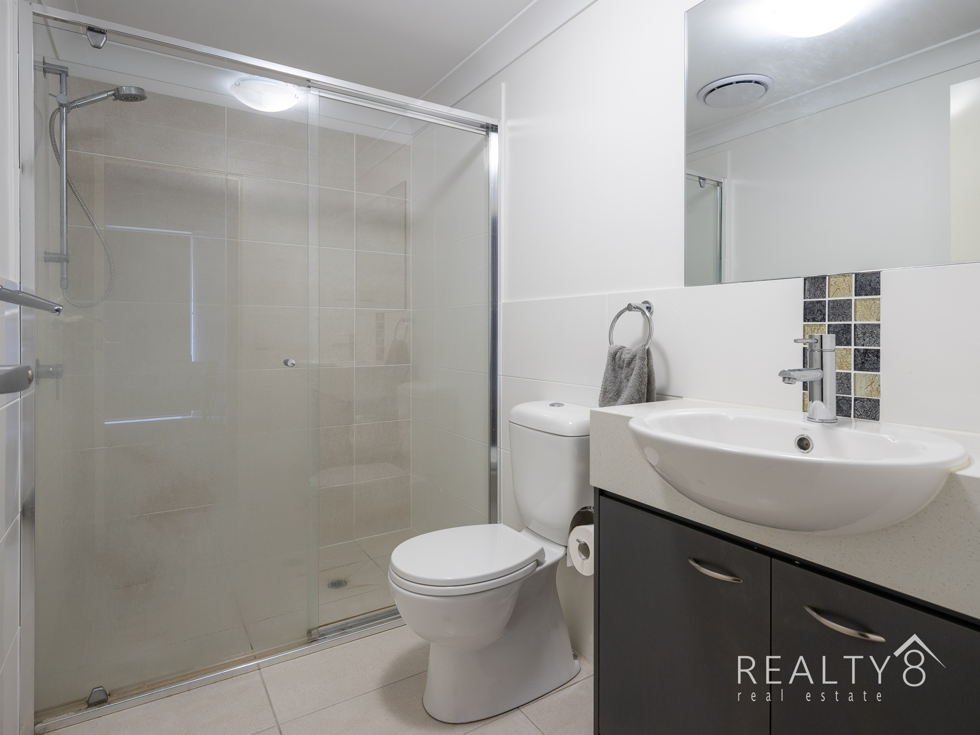 2 Bedroom Executive Apartment
