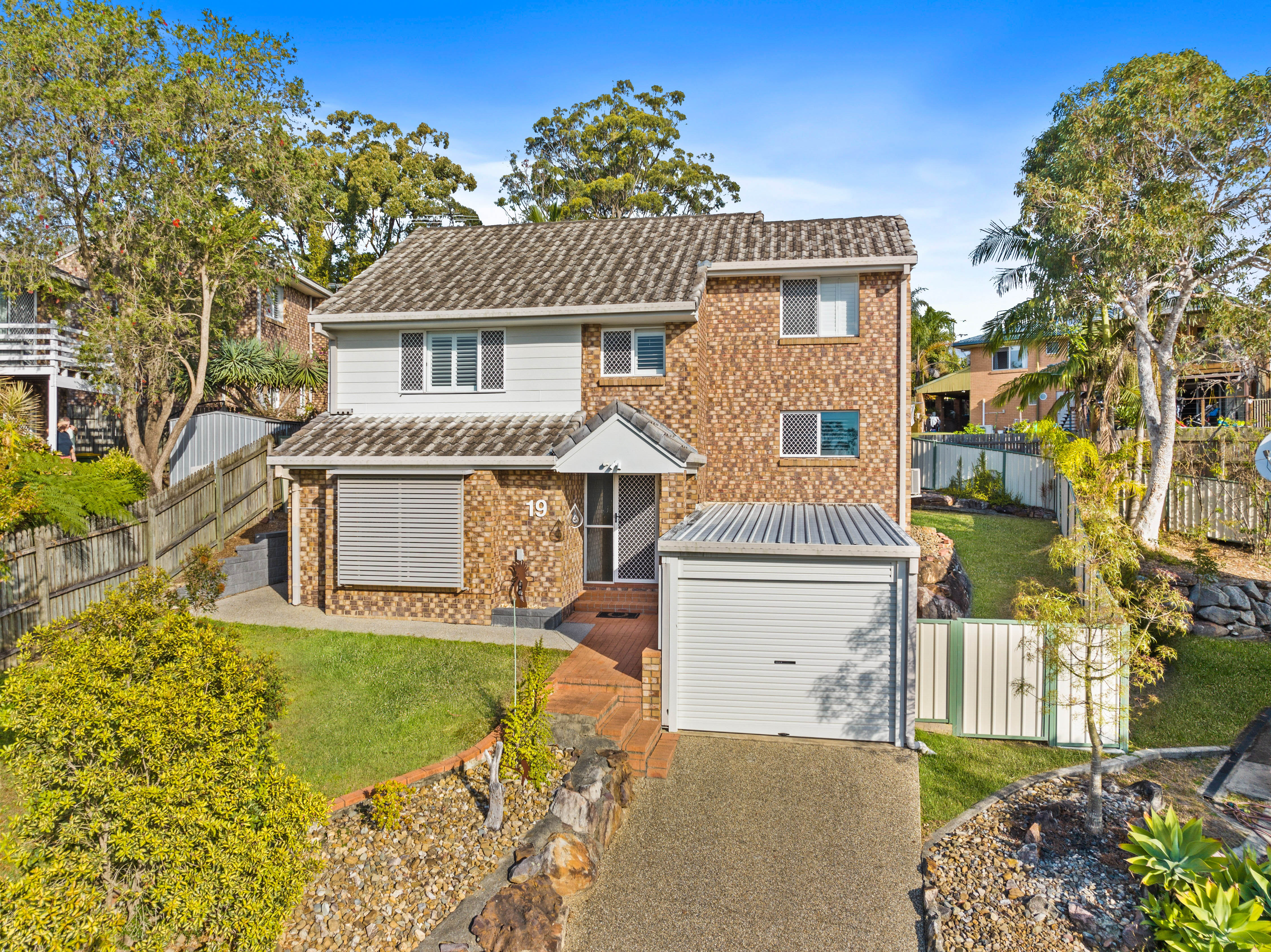 Stunning Multi level home in Rochedale South