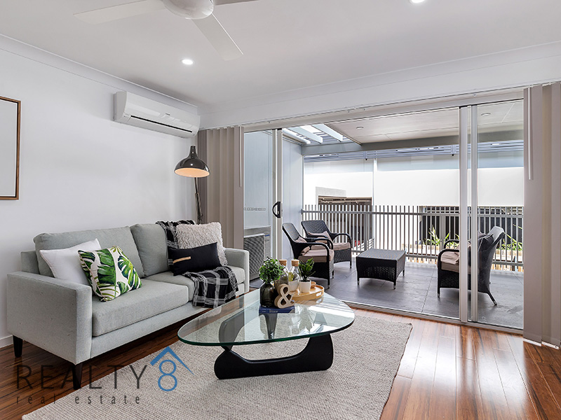 Executive Style Living - in the heart of Cannon Hill